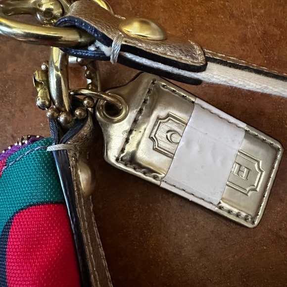 Coach bag. Vibrant multicolor. - Picture 6 of 7